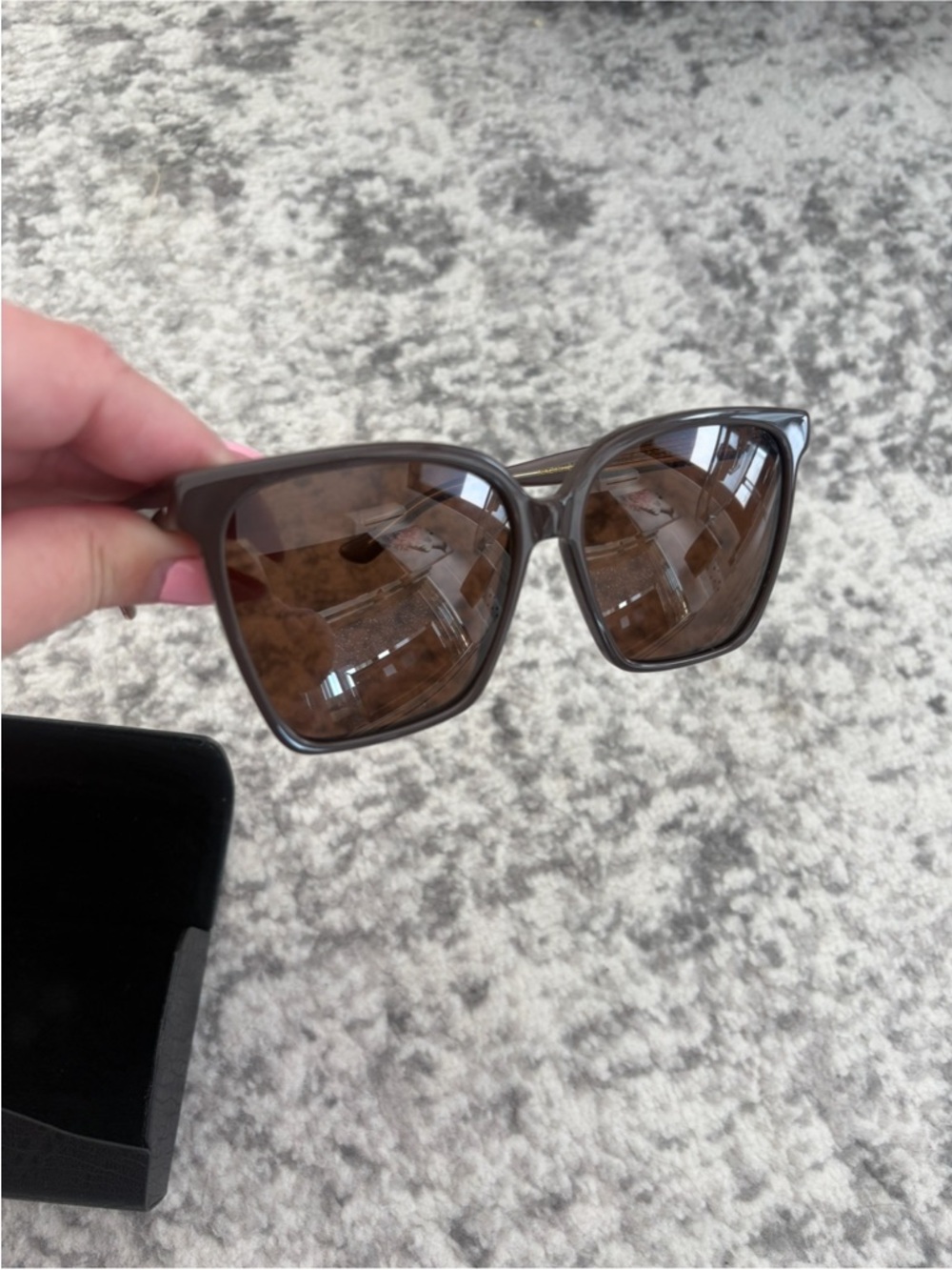Diff brown polarized sunglasses